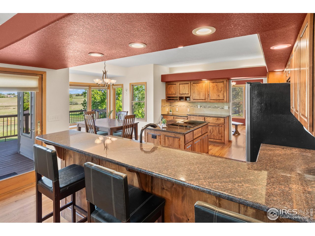 3020 Blue Mountain Ct