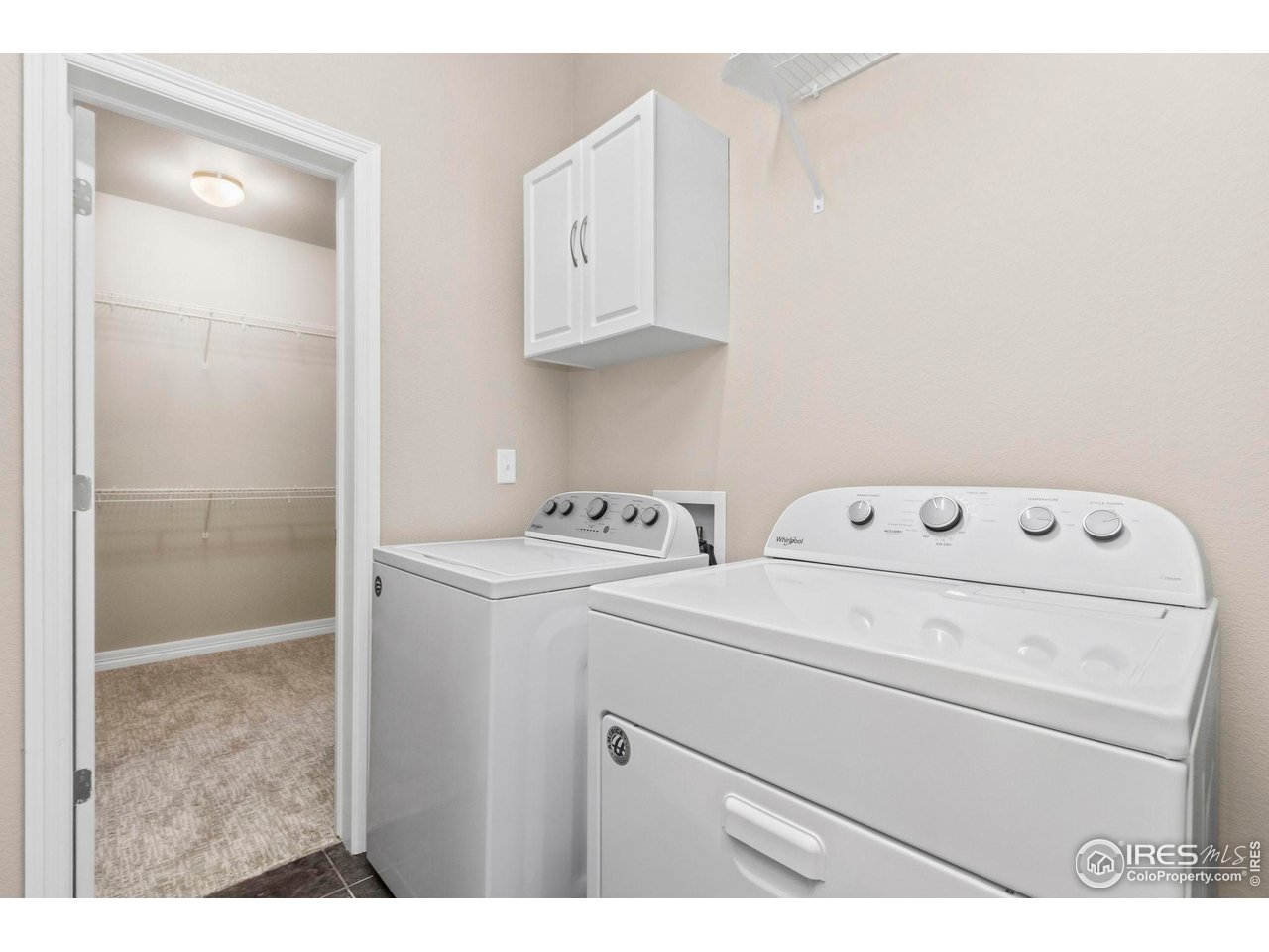 2220 Maid Marian Ct
