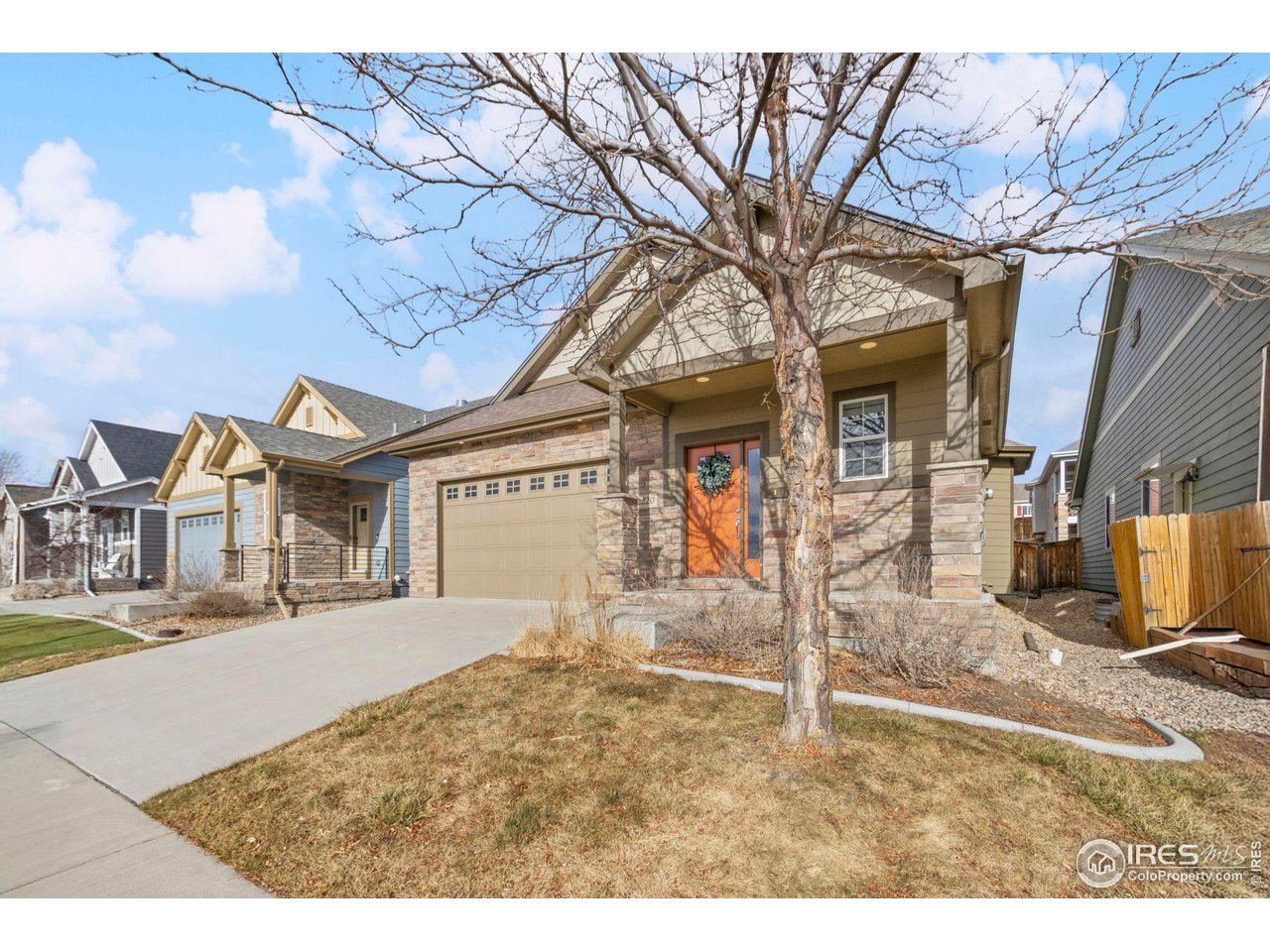 2220 Maid Marian Ct