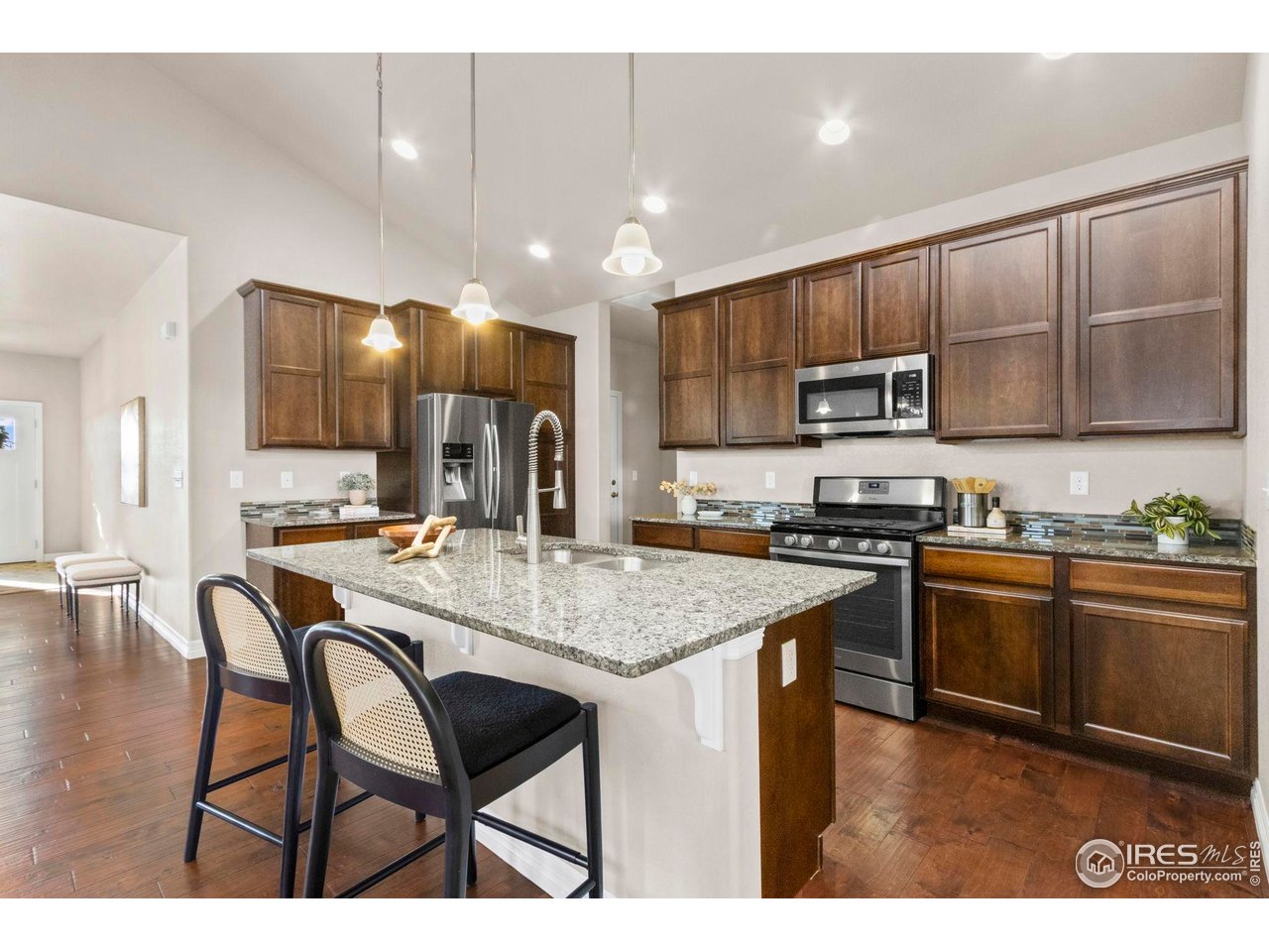 2220 Maid Marian Ct