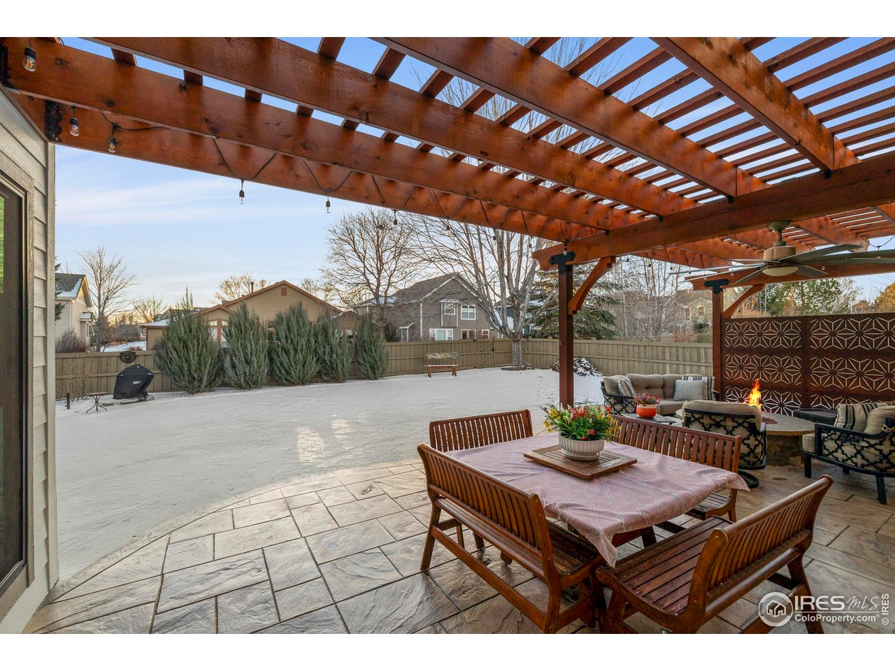 3527 Green Spring Dr