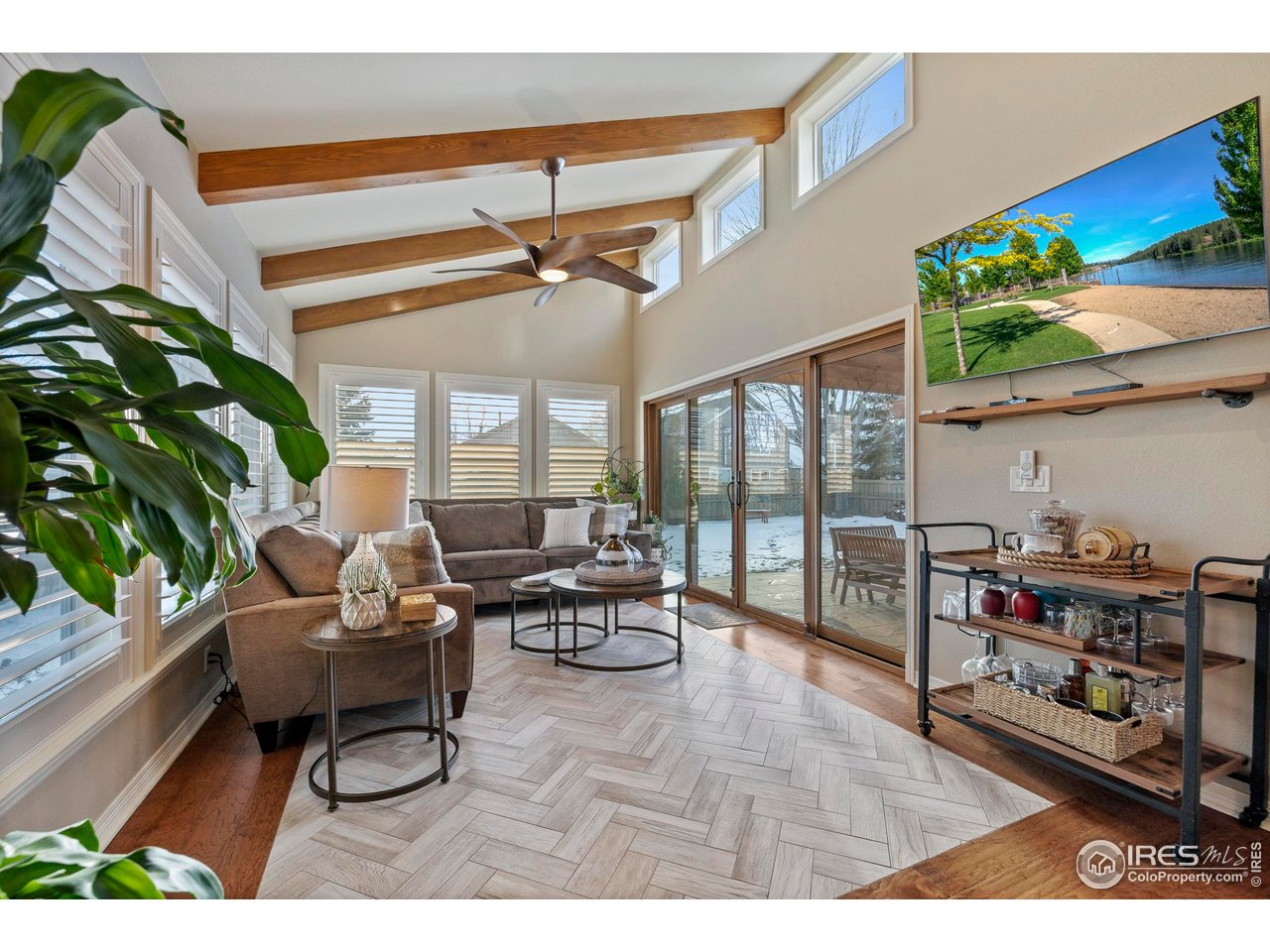 3527 Green Spring Dr