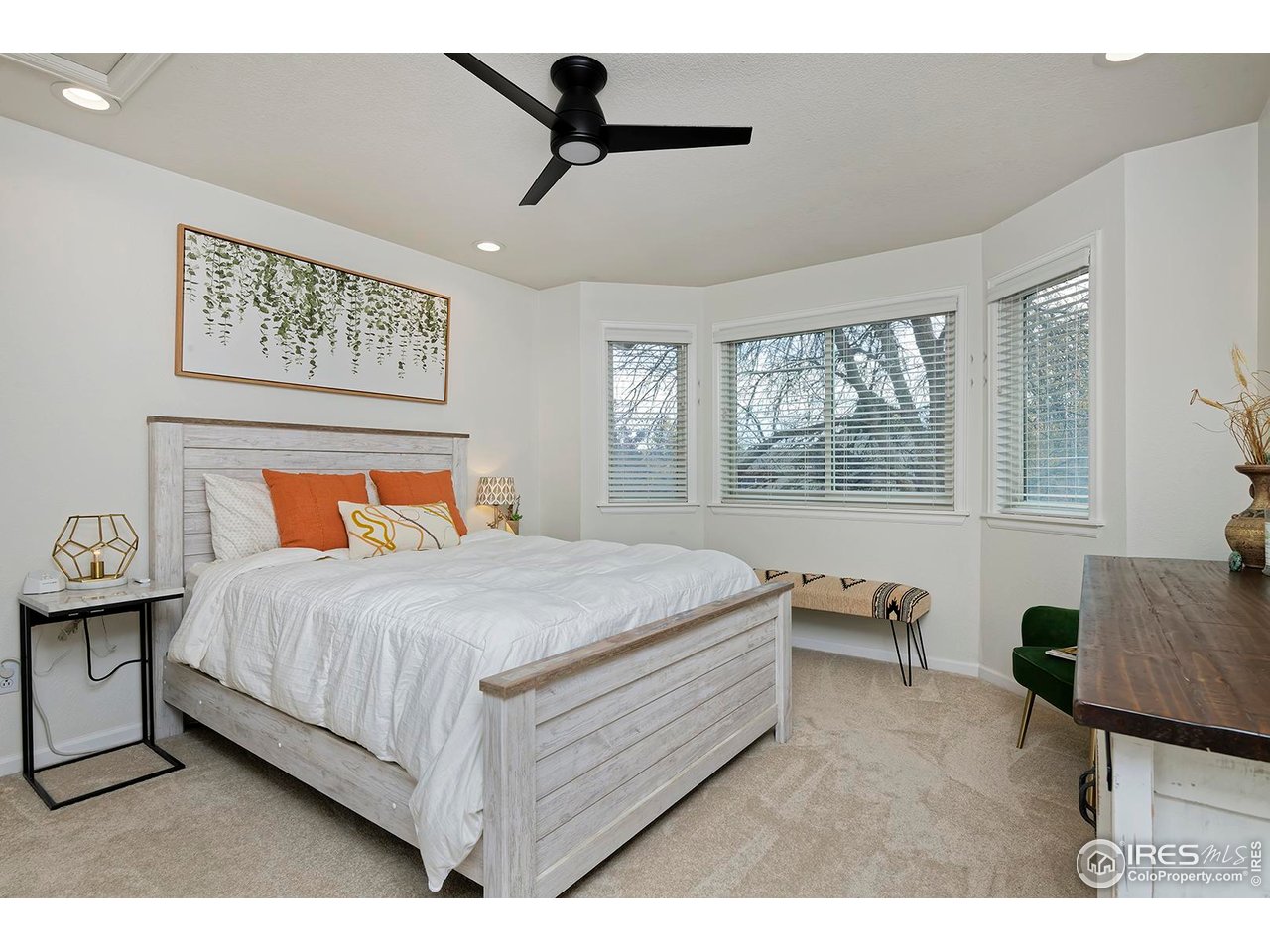 5865 N Orchard Creek Cir