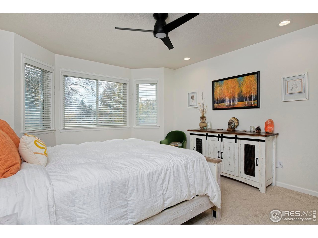 5865 N Orchard Creek Cir