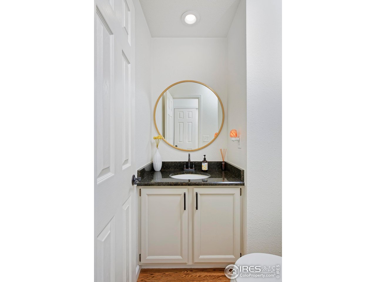 5865 N Orchard Creek Cir