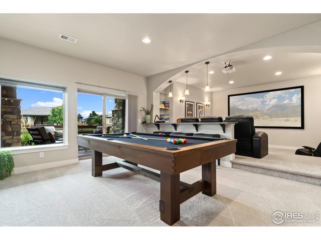 3828 Valley Crest Dr