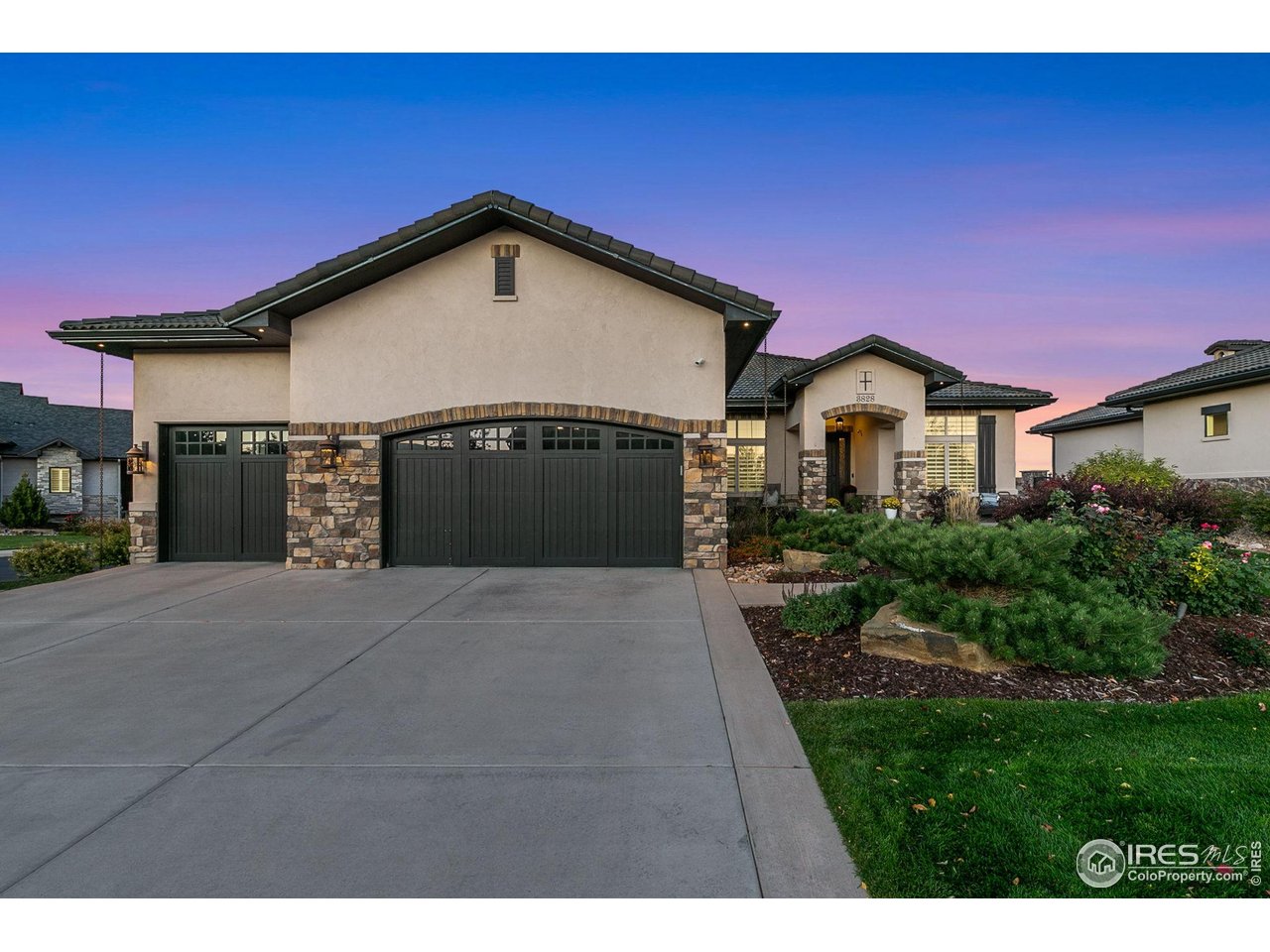 3828 Valley Crest Dr