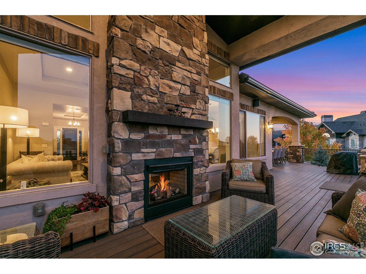 3828 Valley Crest Dr