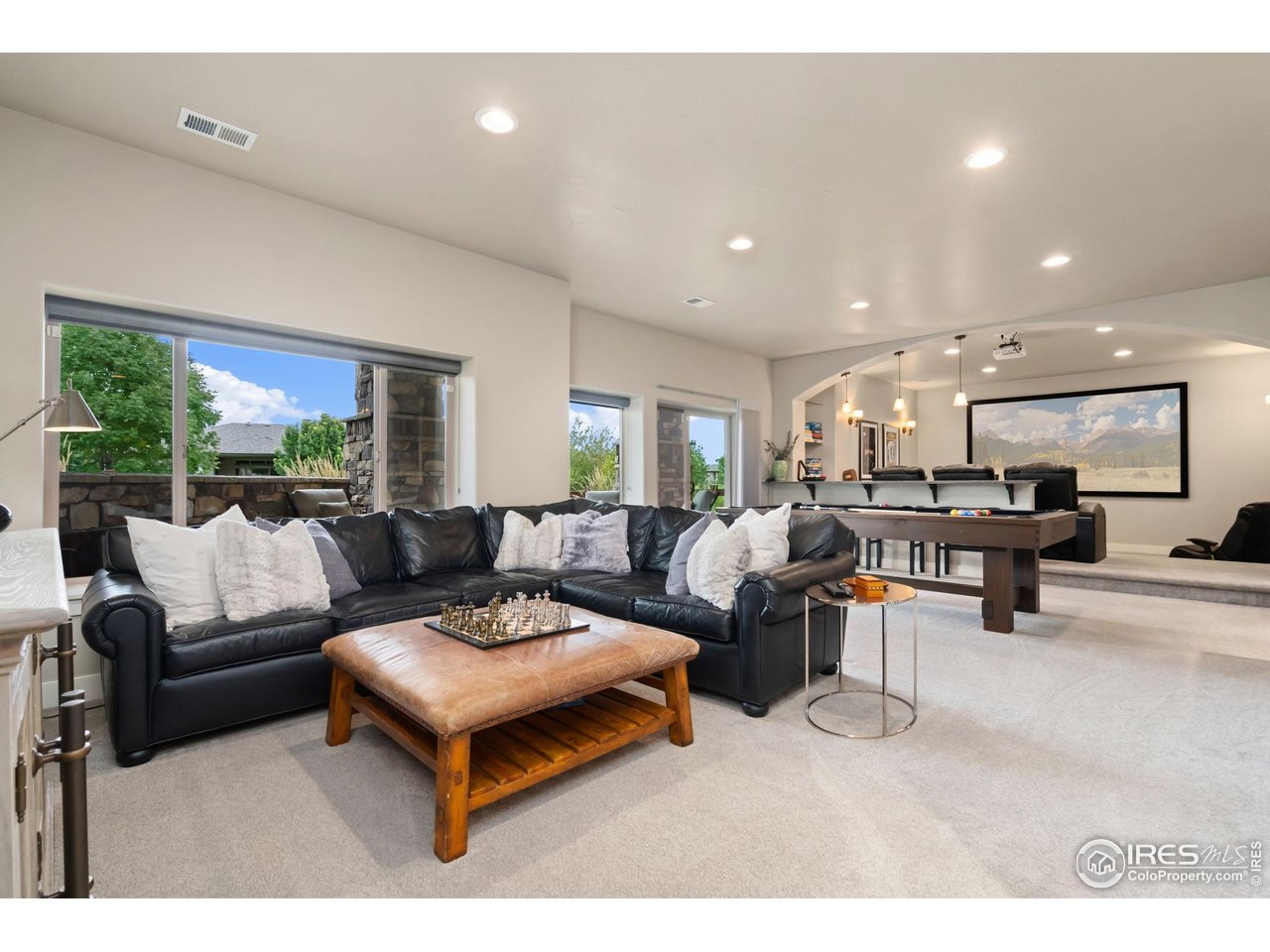 3828 Valley Crest Dr