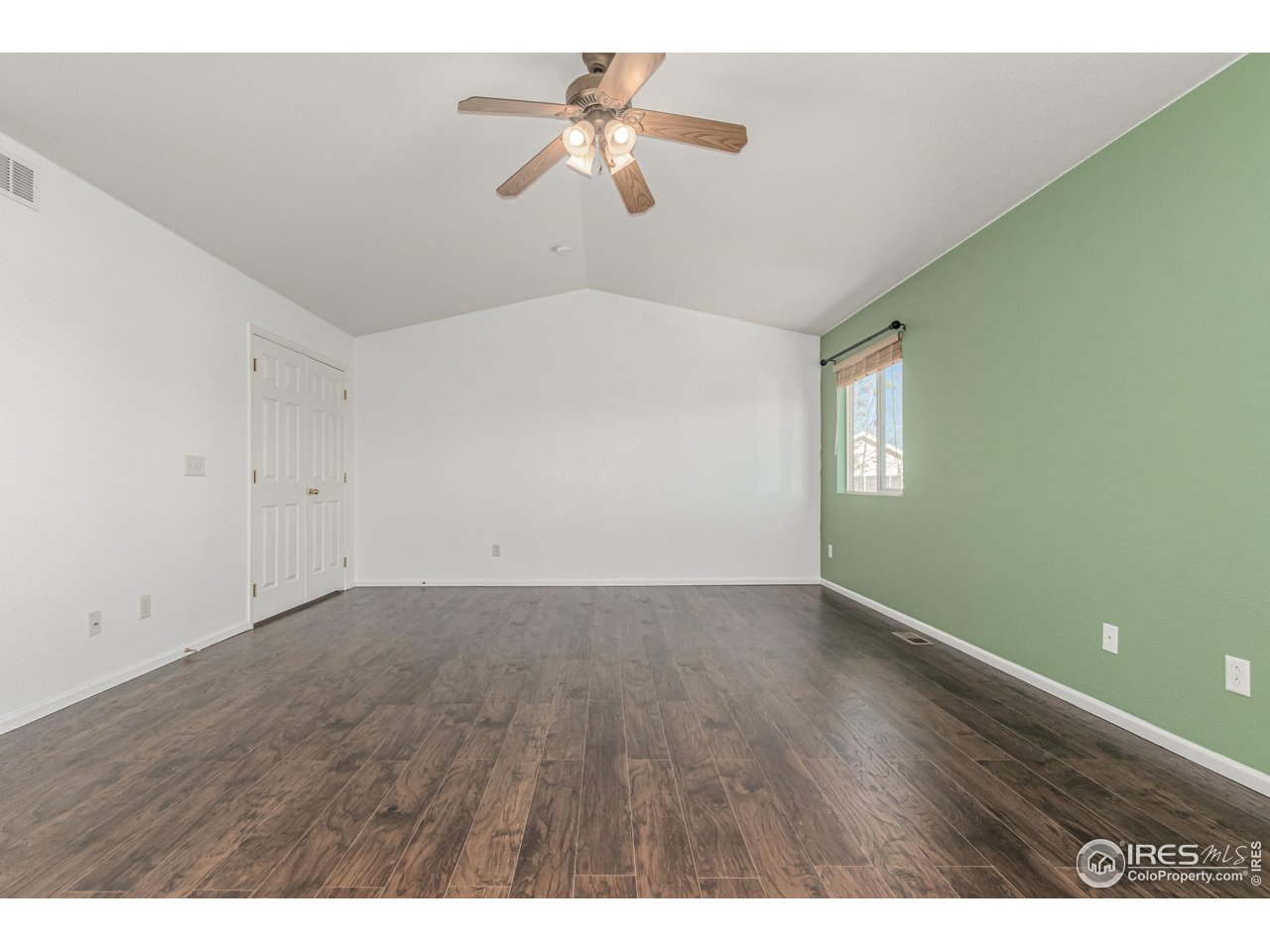 1504 Persian Ave