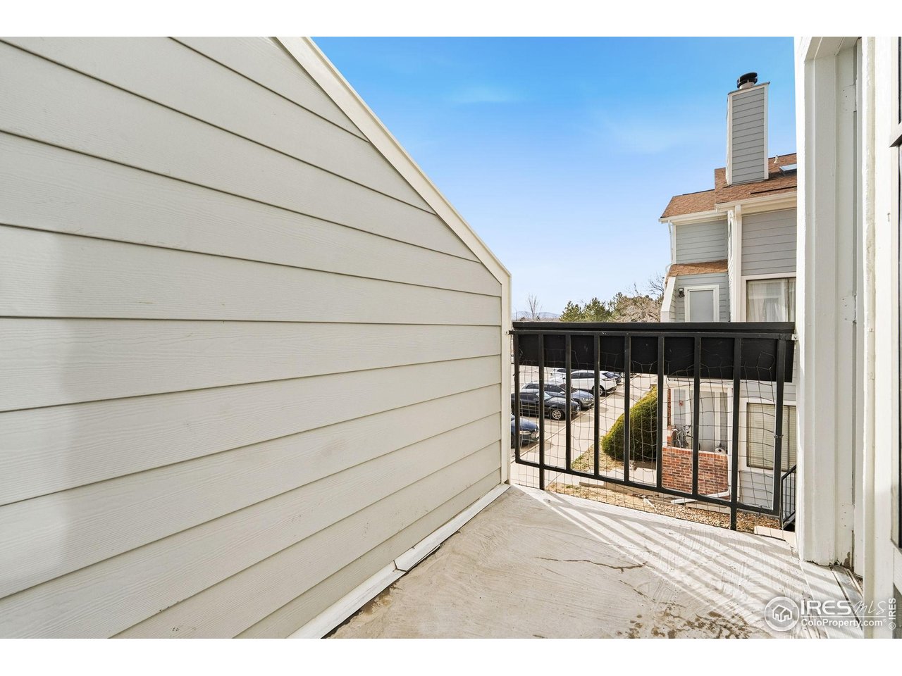 5620 W 80th Pl 66