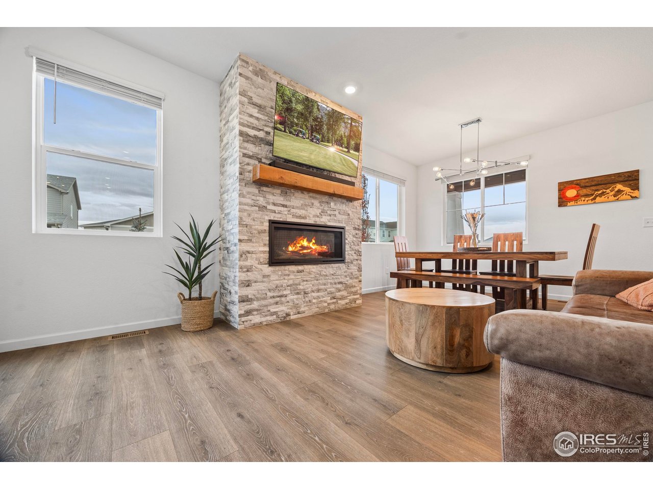6044 Flying Mallard Dr