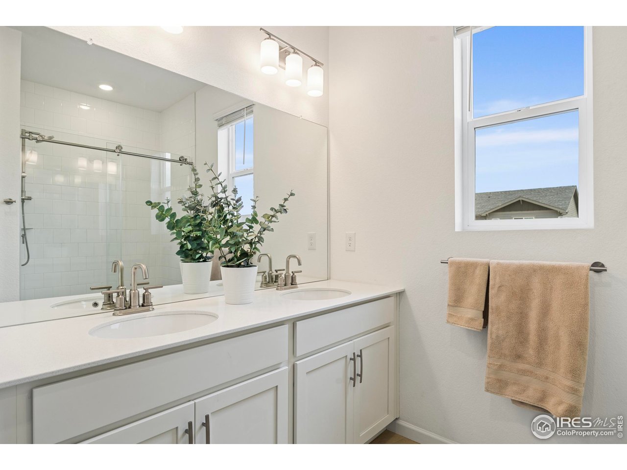 6044 Flying Mallard Dr