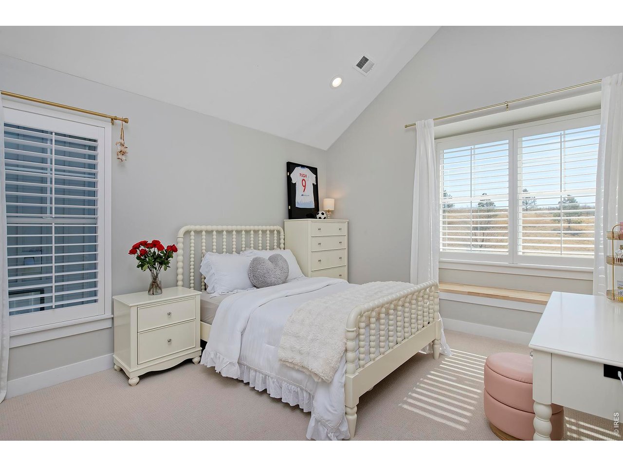 741 Saint Andrews Ln