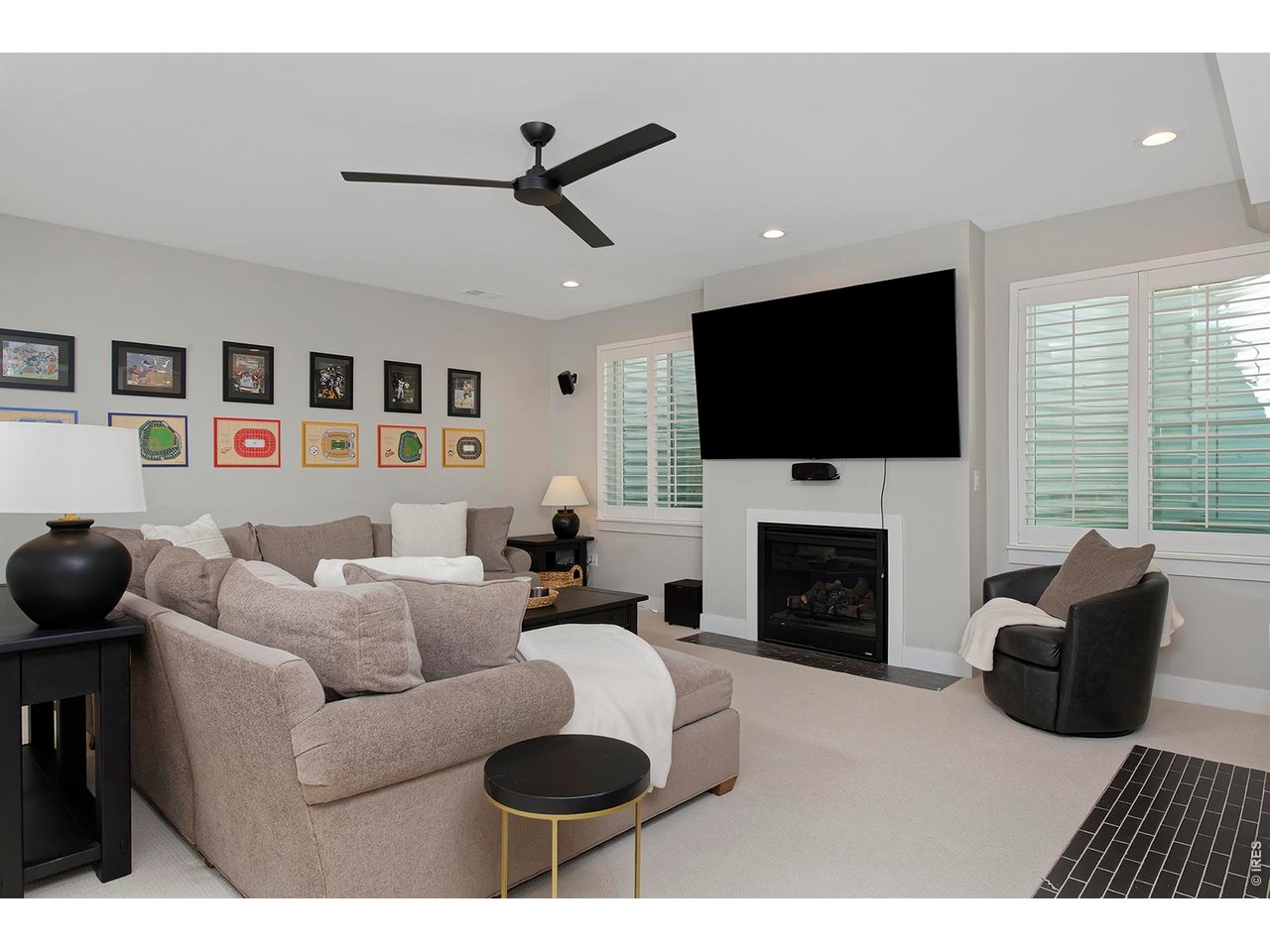 741 Saint Andrews Ln