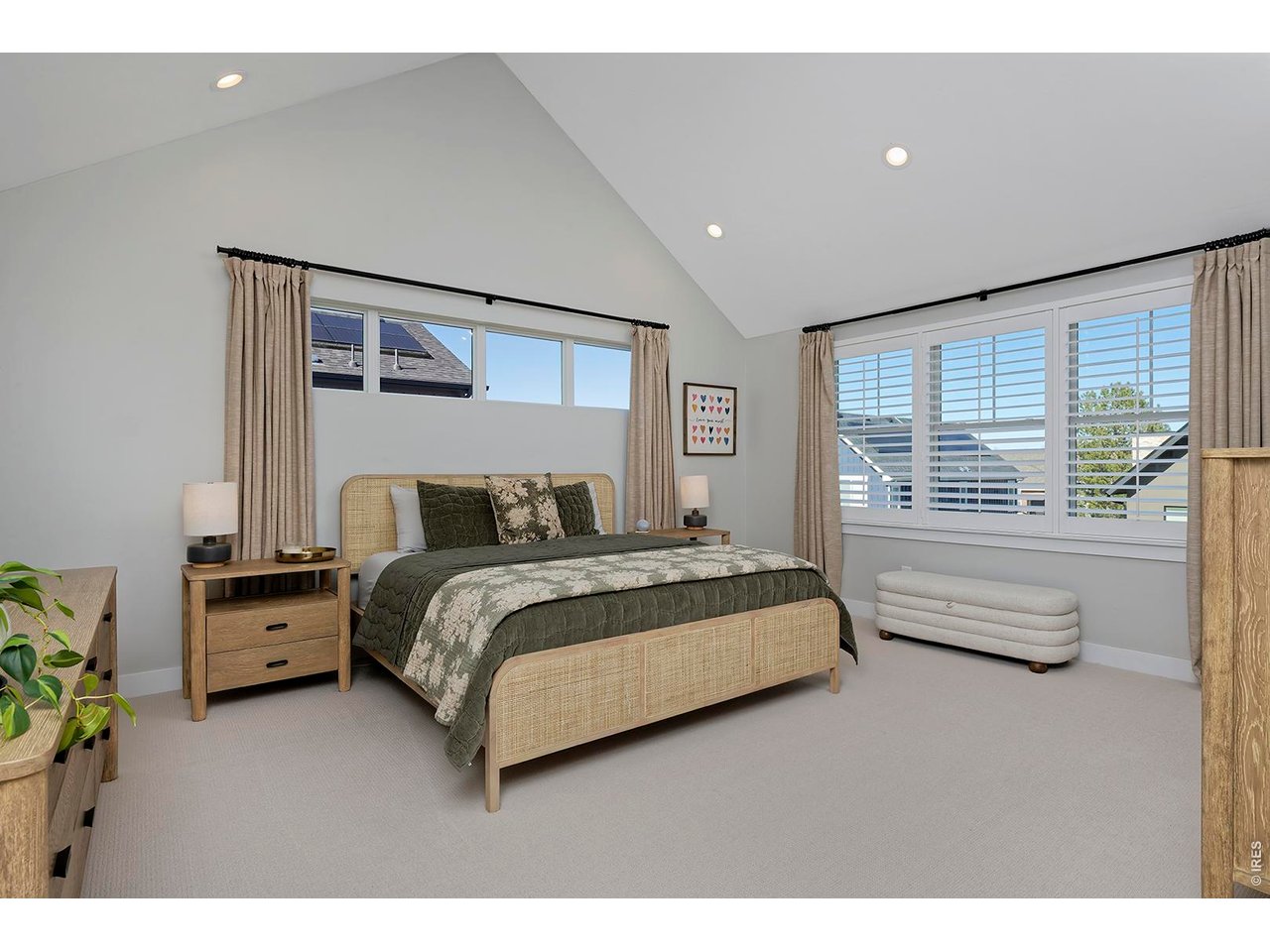 741 Saint Andrews Ln