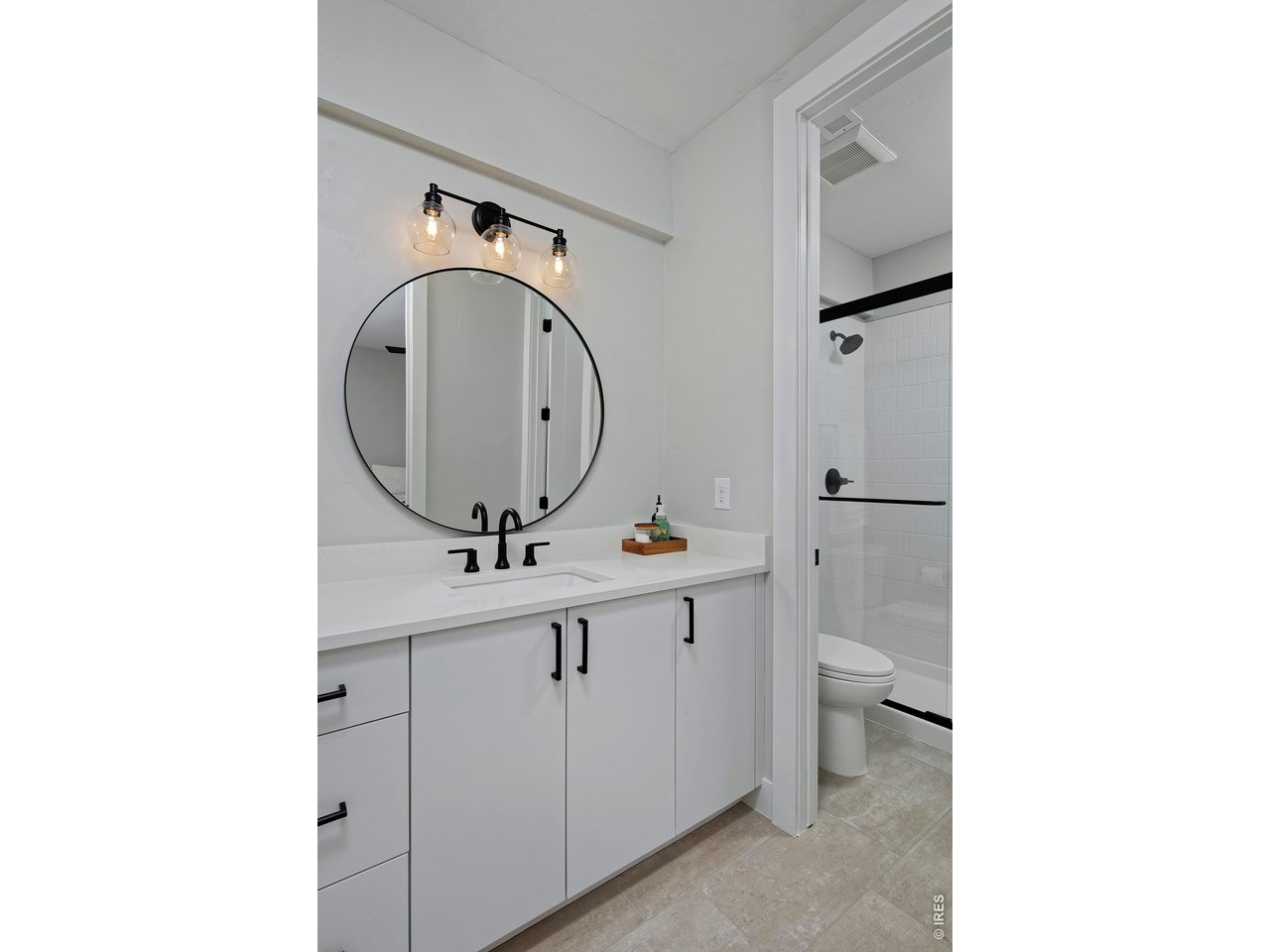 741 Saint Andrews Ln