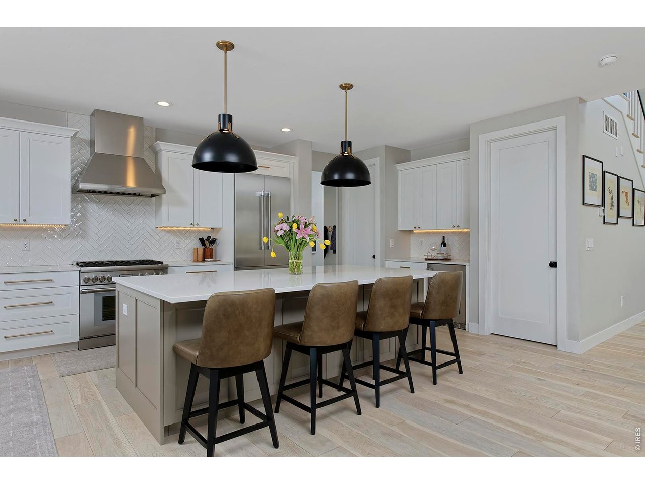 741 Saint Andrews Ln