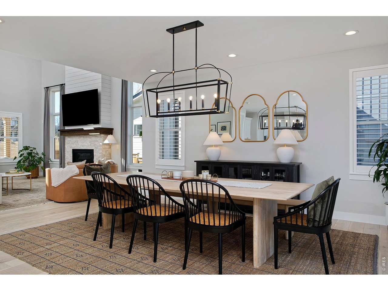 741 Saint Andrews Ln