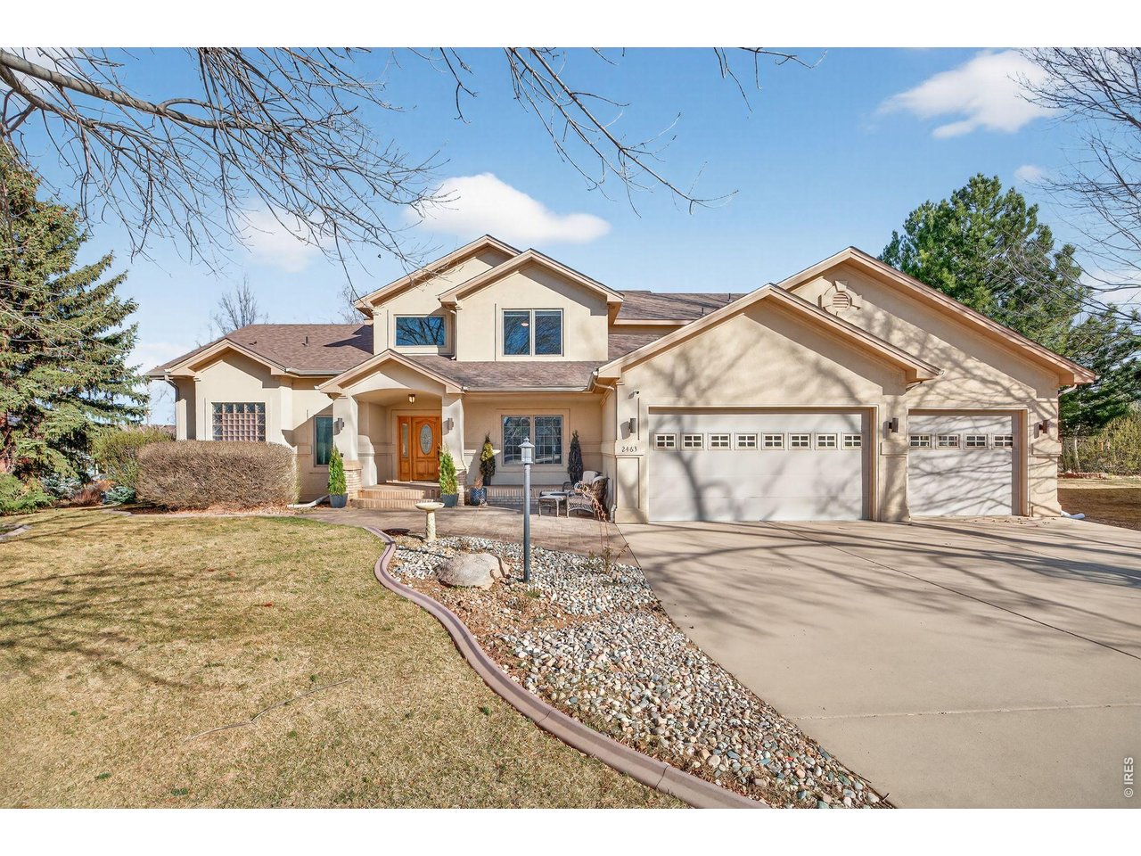 2463 Amber Dr