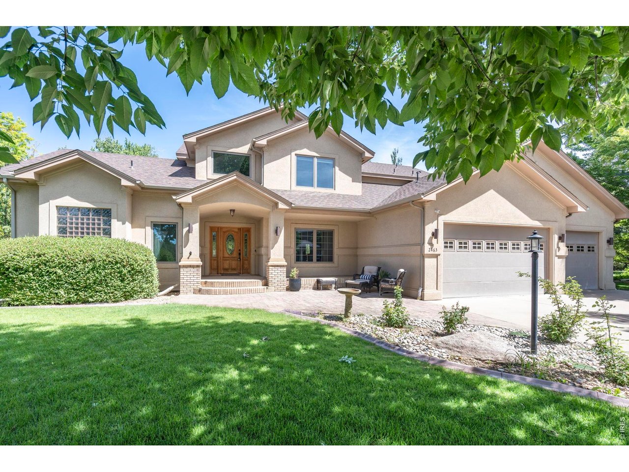 2463 Amber Dr