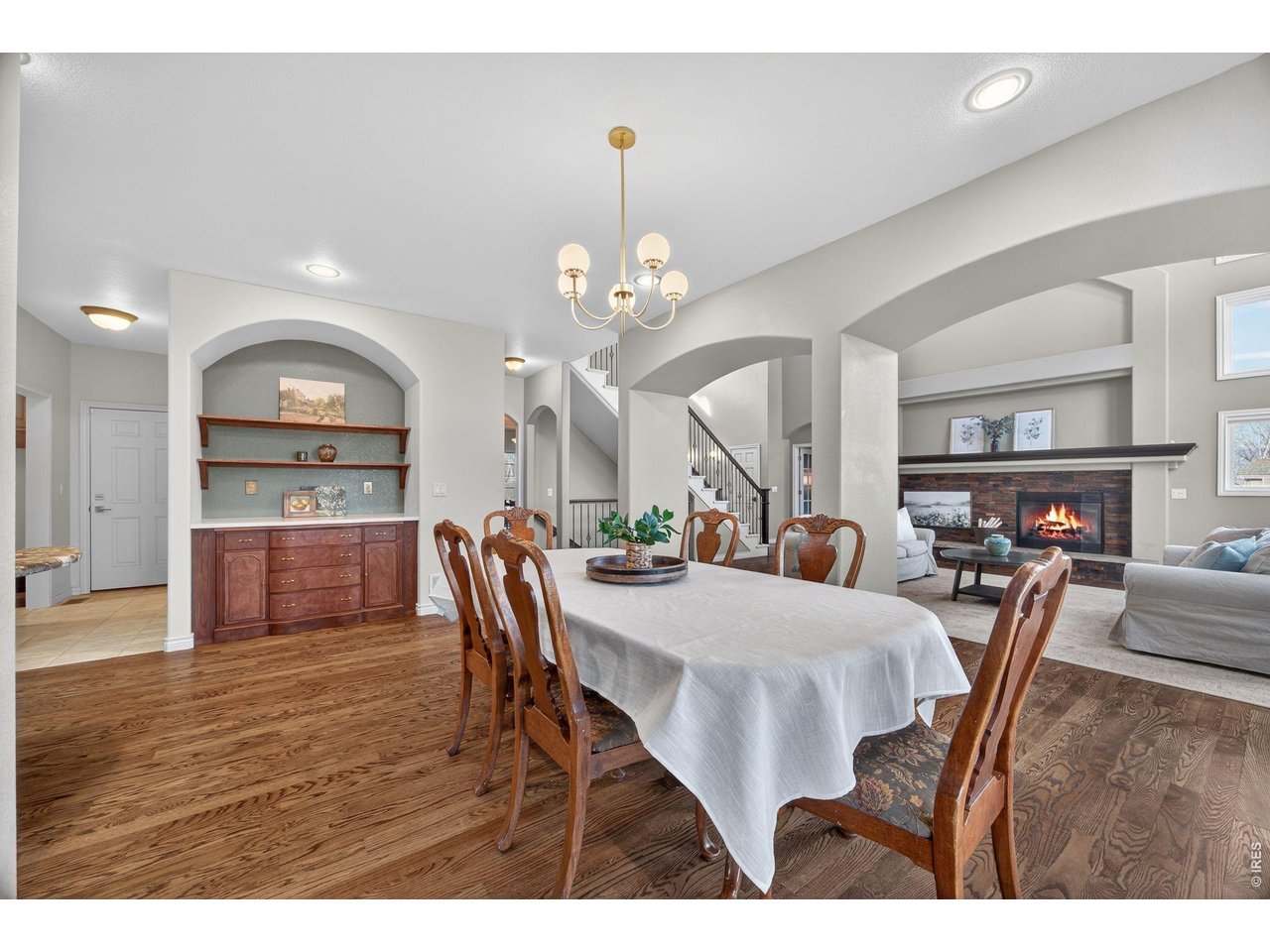 2463 Amber Dr