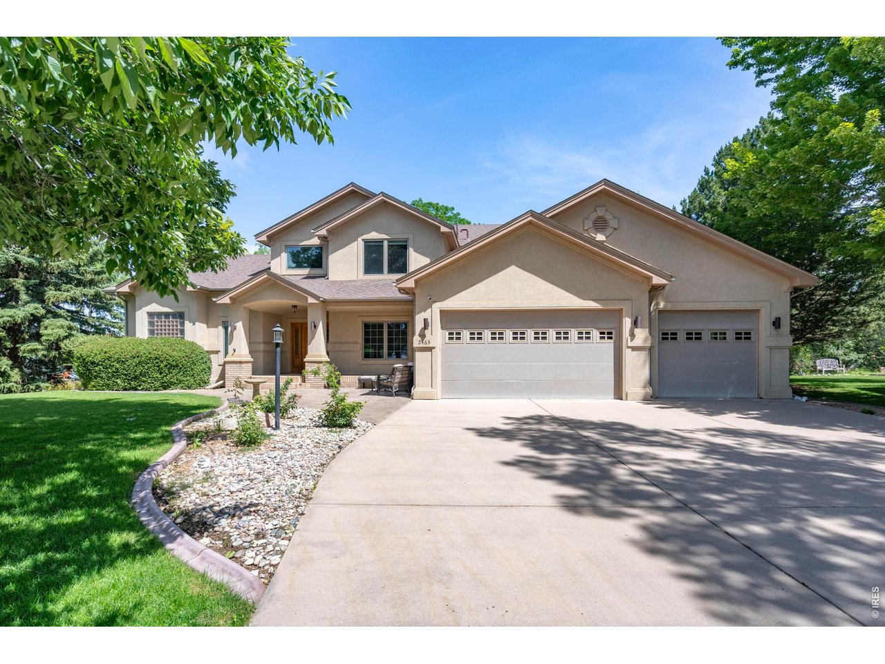 2463 Amber Dr