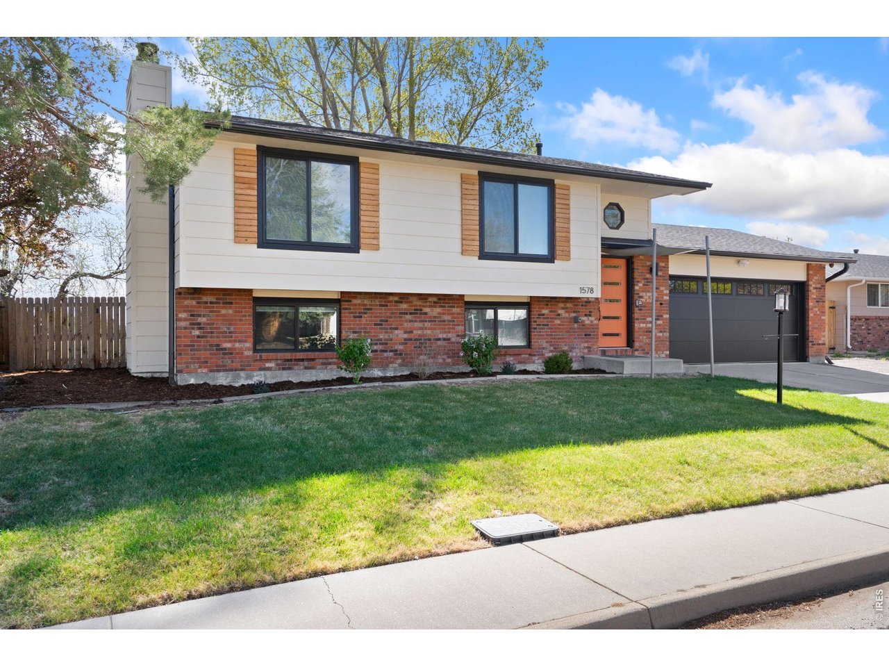 1578 S Del Norte Ave