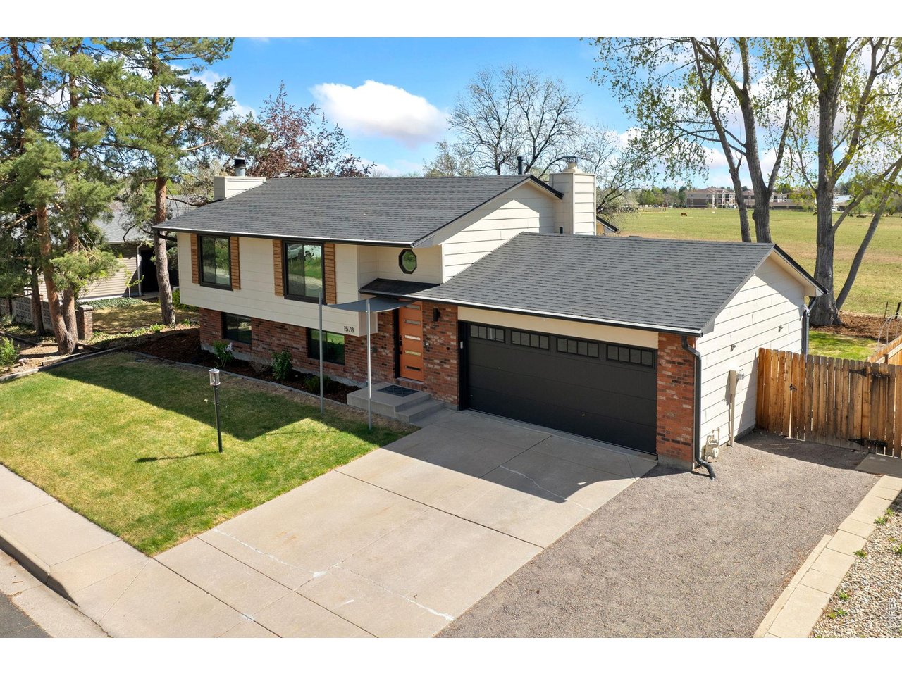 1578 S Del Norte Ave