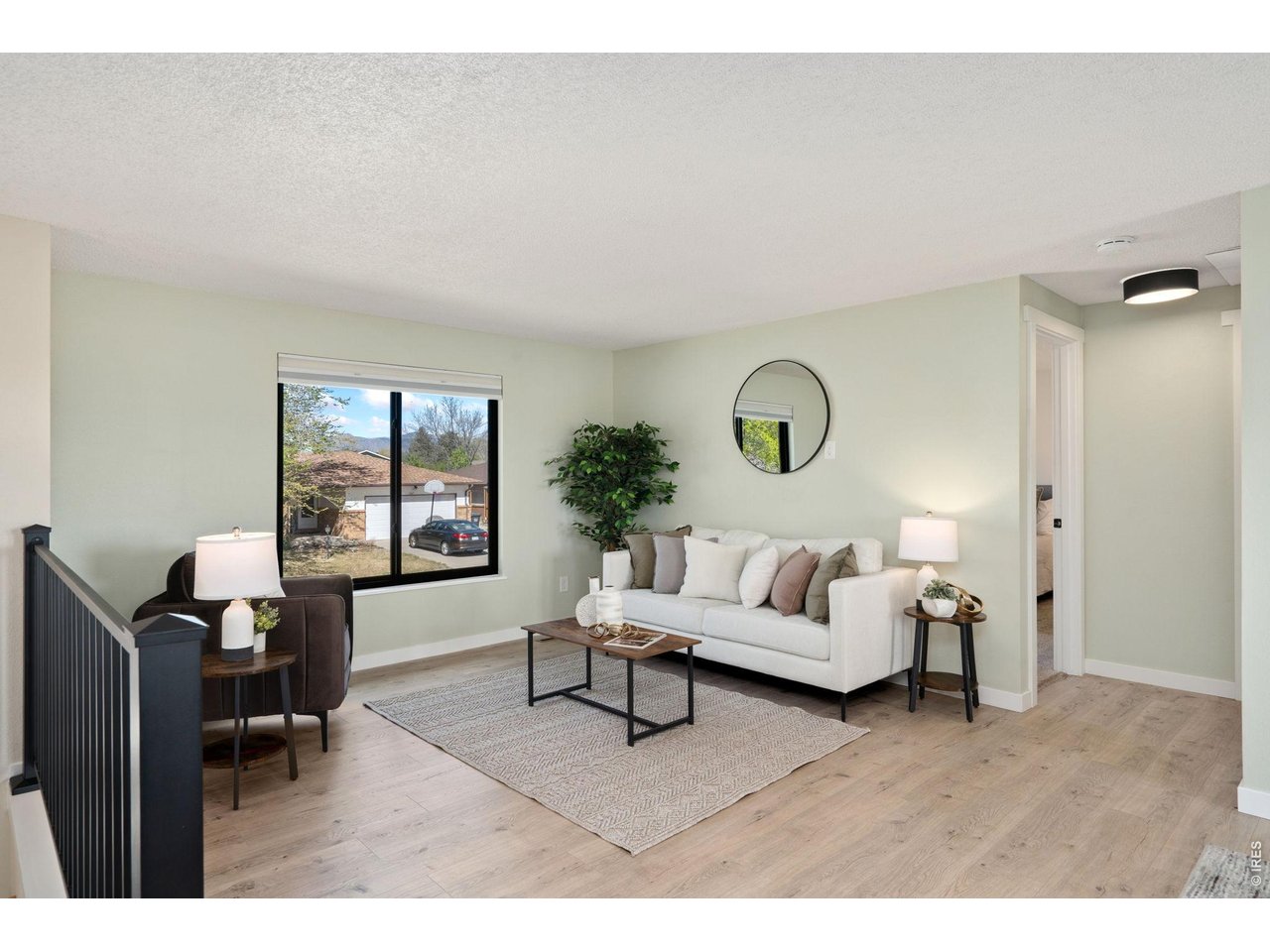 1578 S Del Norte Ave