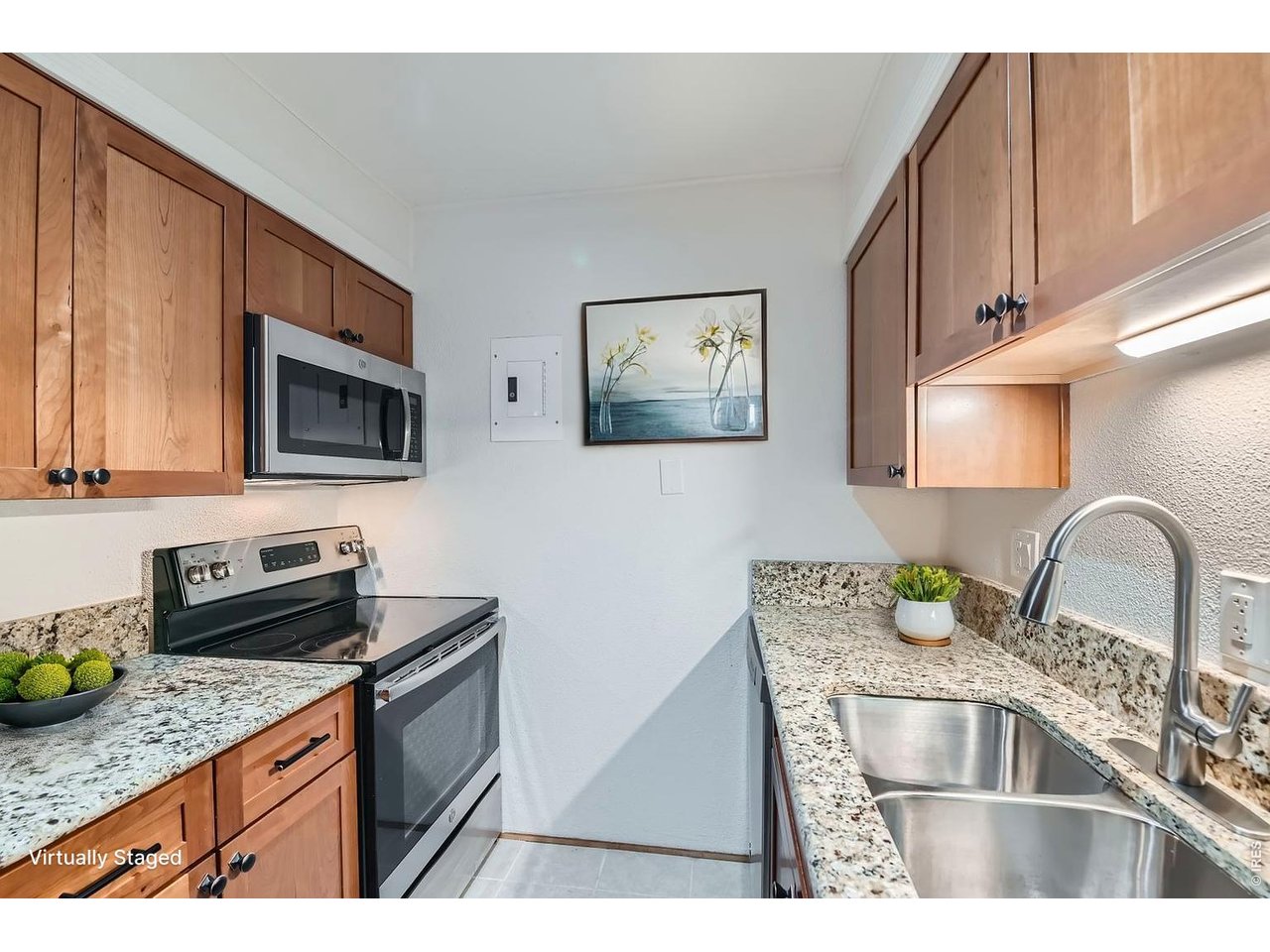 2227 Canyon Blvd B-253