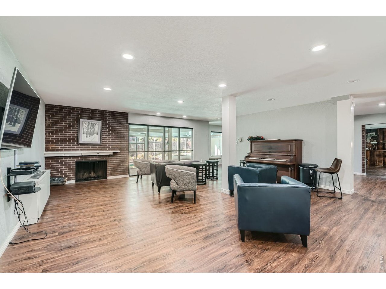 2227 Canyon Blvd B-253