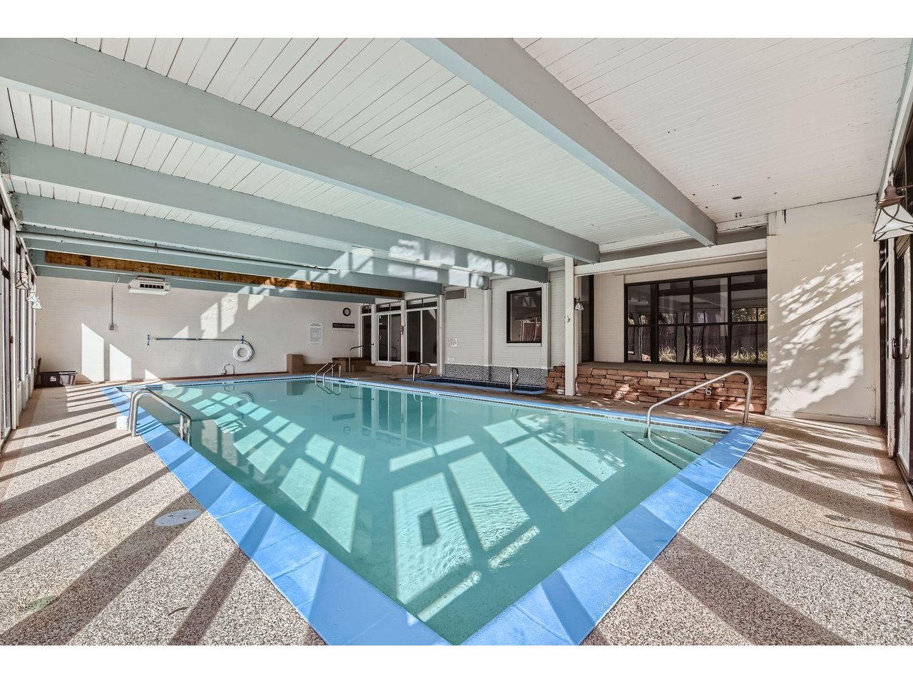 2227 Canyon Blvd B-253