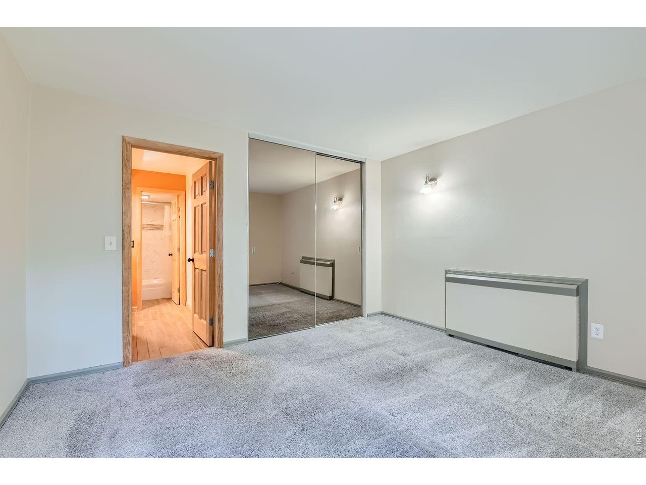 2227 Canyon Blvd B-253