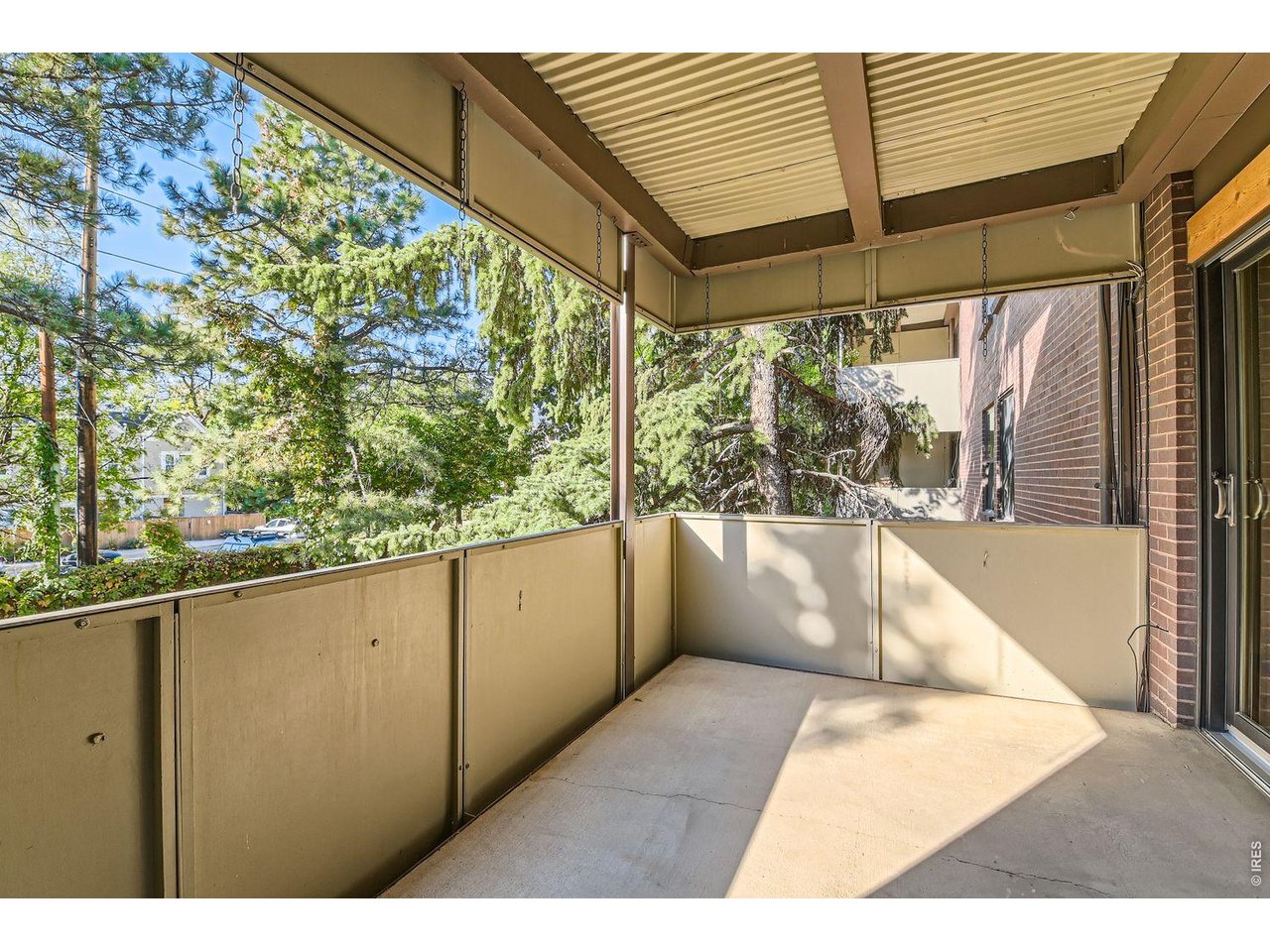 2227 Canyon Blvd B-253