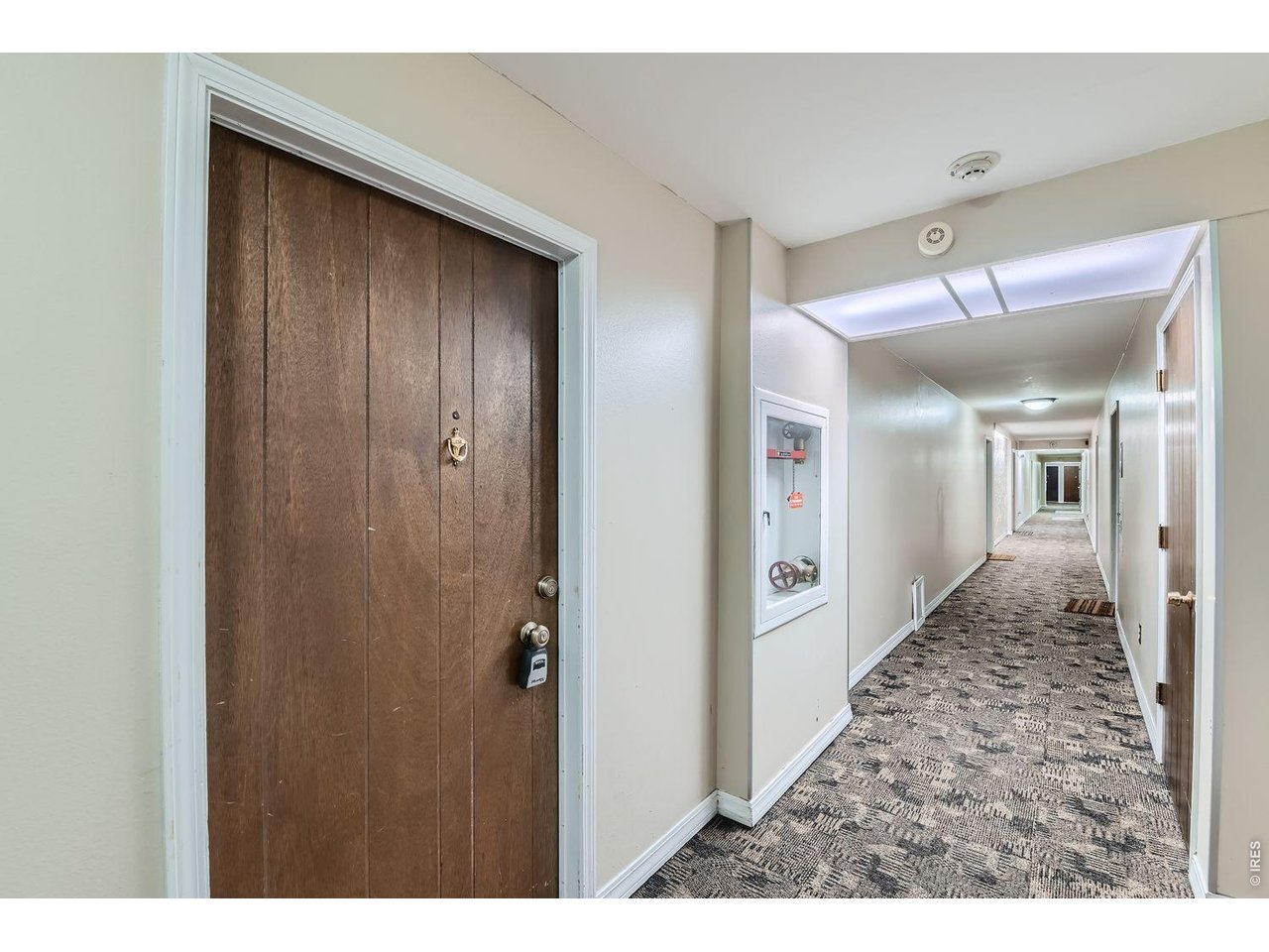 2227 Canyon Blvd B-253