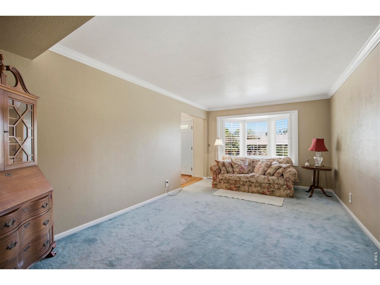 2128 Stonecrest Dr