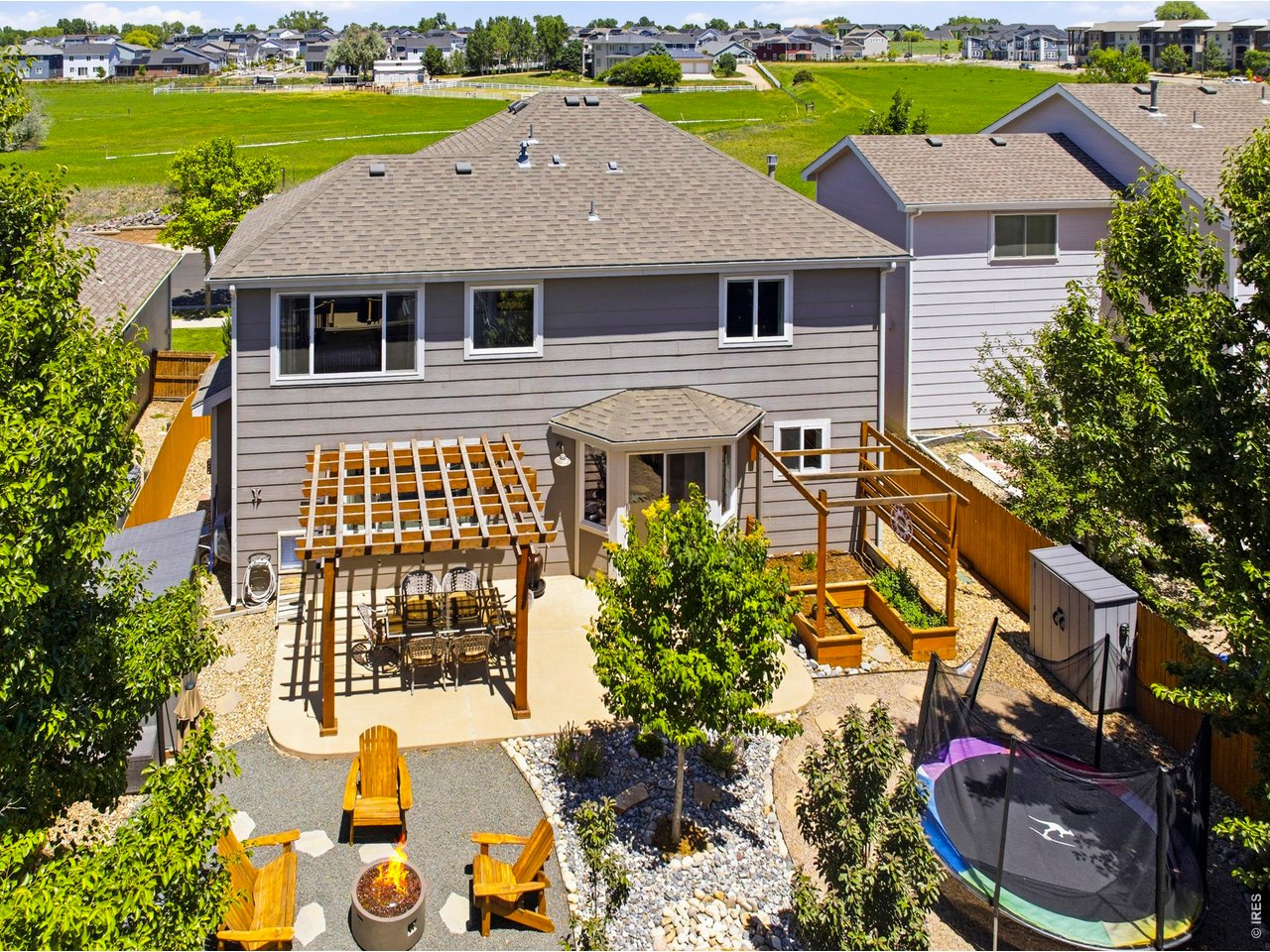1739 Prairie Hill Dr