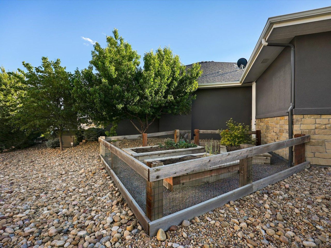1819 Seashell Ct