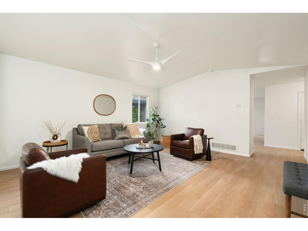 1200 Alameda St