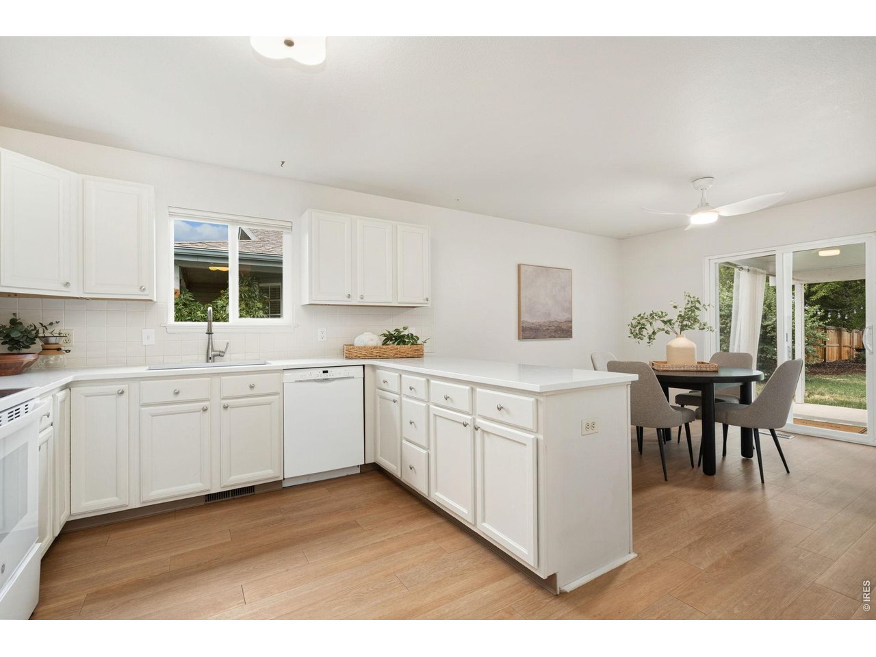 1200 Alameda St