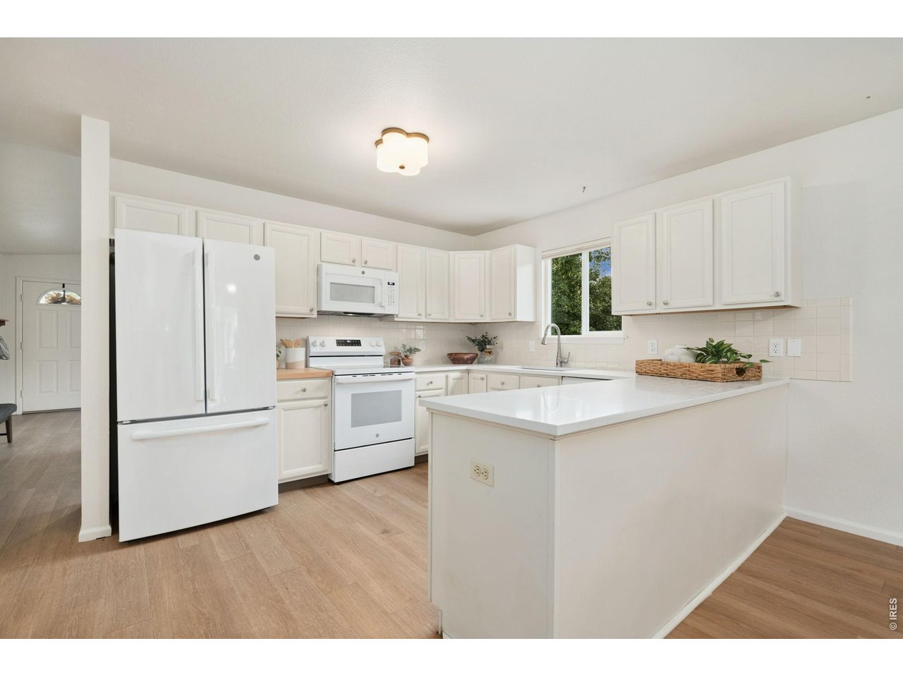 1200 Alameda St