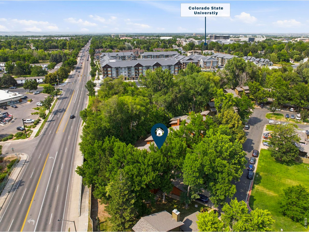 1913 Waters Edge St B