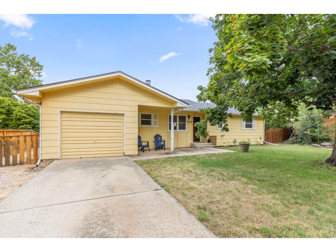 2115 Sandstone Dr