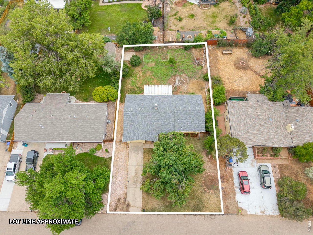 2115 Sandstone Dr