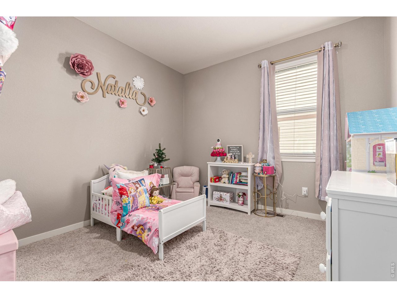 305 N 64th Ave