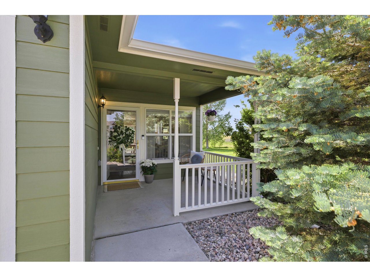 802 Waterglen Dr L-52