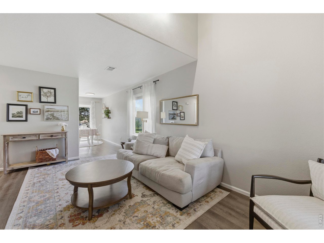 802 Waterglen Dr L-52