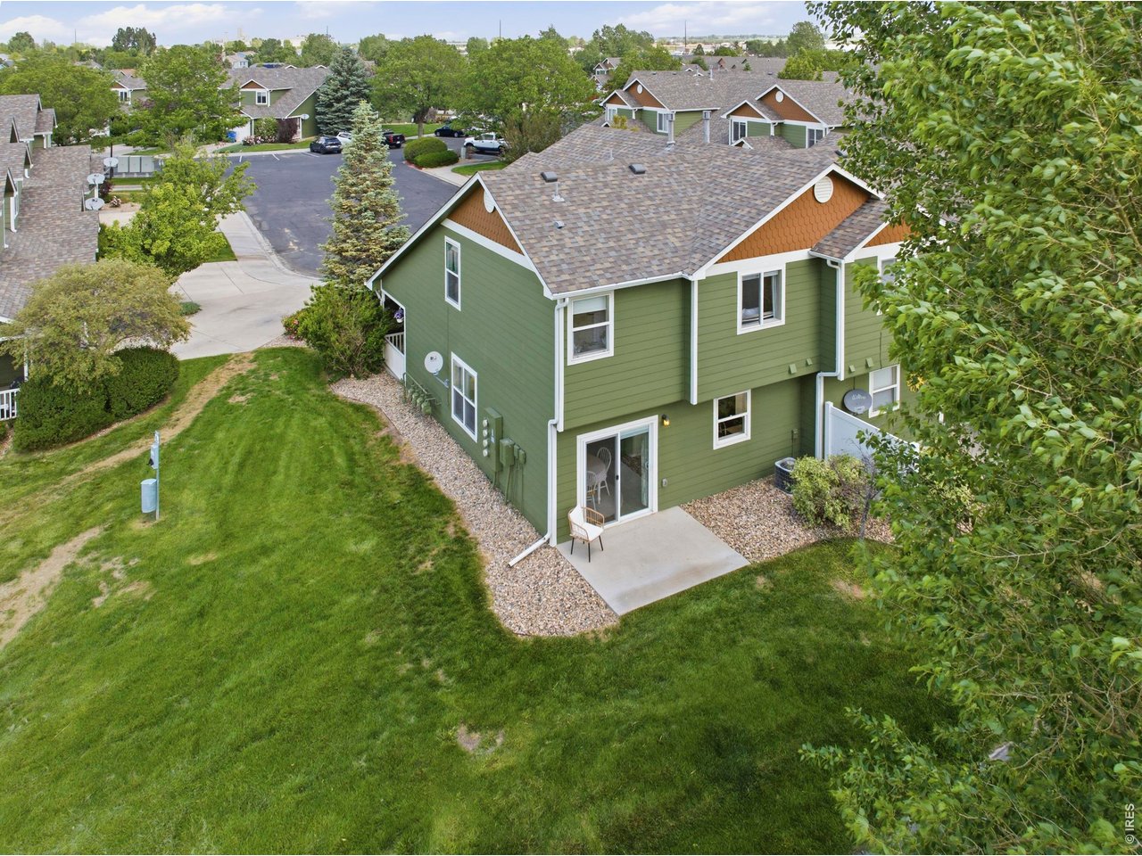 802 Waterglen Dr L-52