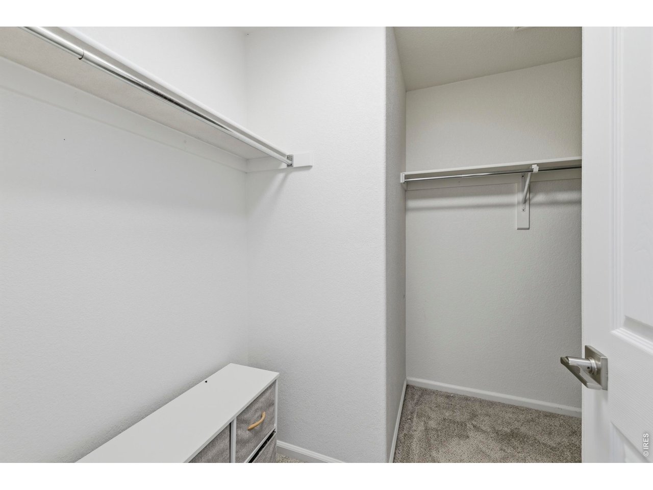 802 Waterglen Dr L-52